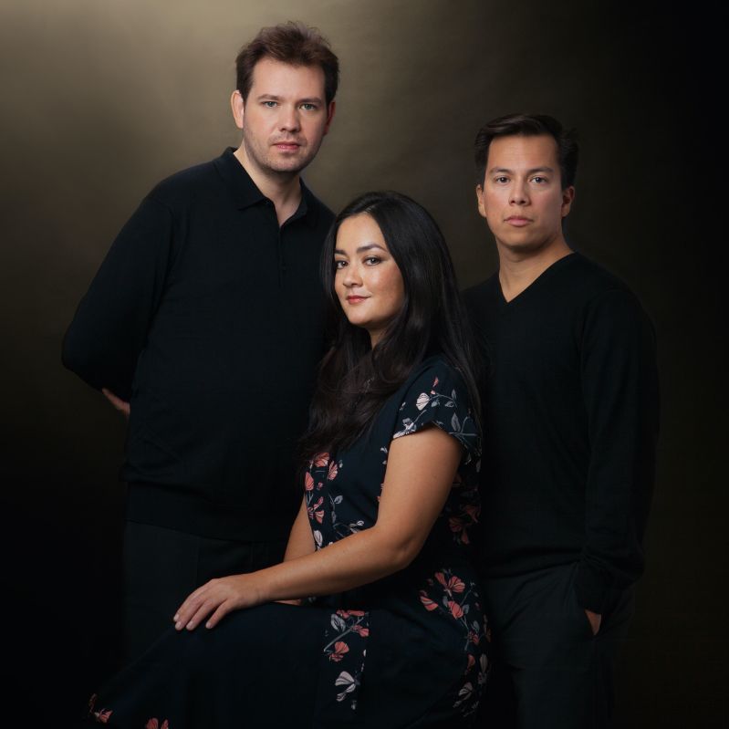 Trio-258-vierkant-Juan-Carlos-Villaroel